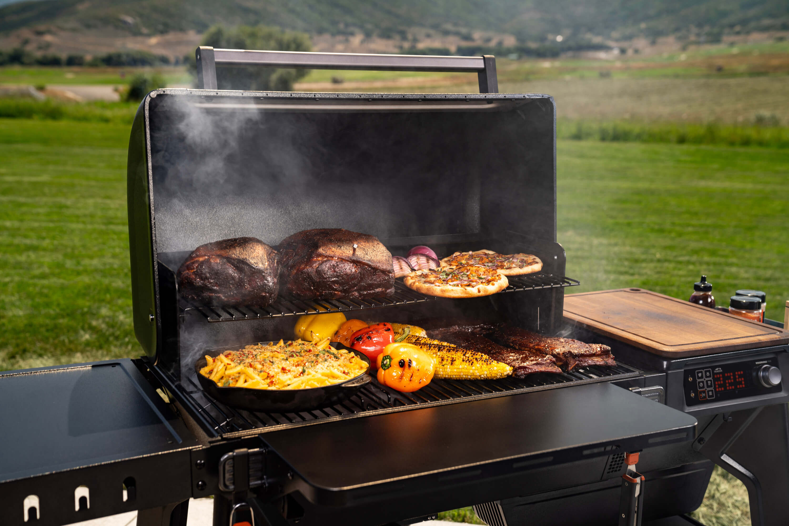 Traeger WOODRIDGE Pro inkl. WiFire
